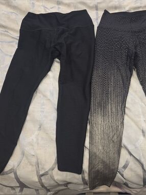 Bundle Of Two Beyond Yoga Leggings Size L